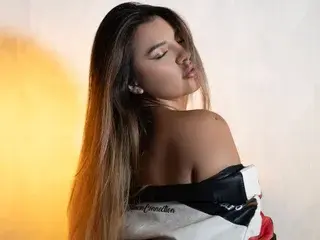 Streamate Sex Cam of megann_glow