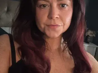 Streamate Sex Chat of Miss_Scarlett_Rose