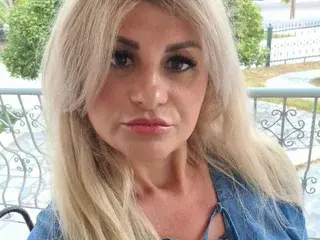 Streamate Sex Cam of angel40usex