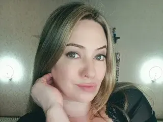 Streamate Live Sex of AfinaLoveYou