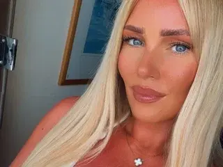 Streamate Watch Live Sex Cams of CandyKay25