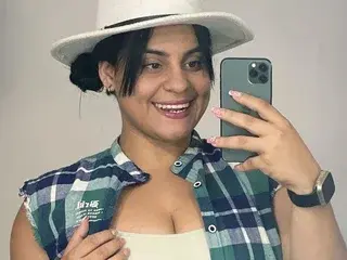 Streamate Free Porn Cam of Violethrousse