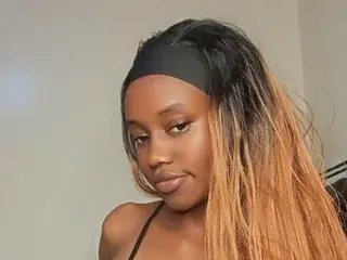 Streamate Best live sex cam show of Naughtyellah