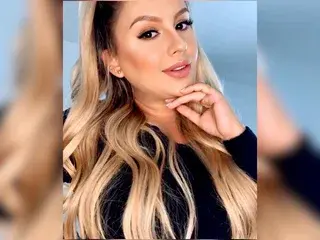 Streamate Watch Live Sex Cams of Hanna_Blondee