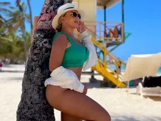 Streamate Adult Video Chat of Hanna_Blondee