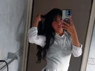 Streamate Free Live Porn of MylaStarr