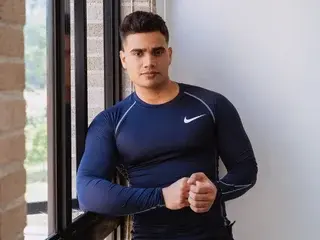 Streamate Sex Cam of Andres121