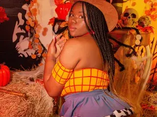 Streamate Nude Webcam of MakenaGolden