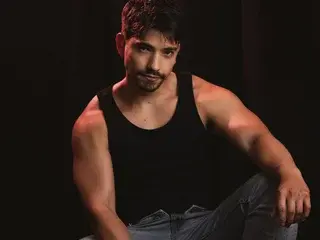 Streamate Live Porn of Ian_Davis