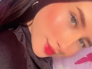 Streamate Free Live Porn of GabbieBenso