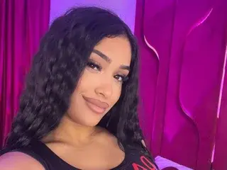 Streamate Best live sex cam show of Kira_Krush