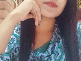Streamate Live Sex Cam of hottyriyaa