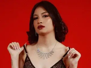 Streamate Adult Webcams of devinesimone