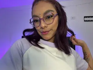 Streamate Watch Live Sex Cams of vale_alvarez