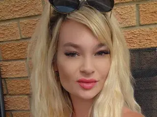 Streamate Sex Chat of Kiki_xx