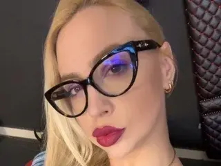 Streamate Watch Live Sex Cams of ollivia_smith