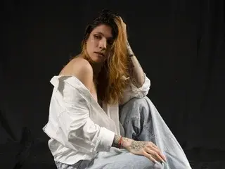 Streamate Sex Cam of JessieGarvet19