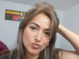 Streamate Live Sex Cam of ximenaxcite19