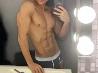 Streamate Adult Video Chat of ChristianLevinee