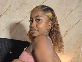 Streamate Free Live Porn of erika_lyrics