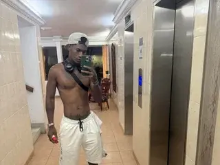 Streamate Watch Live Sex Cams of yulian23