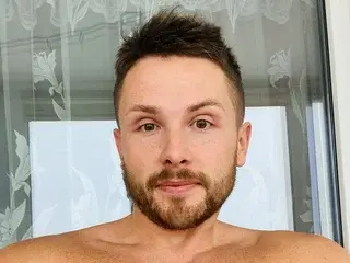 Streamate Live Sex of MartinBrandon25