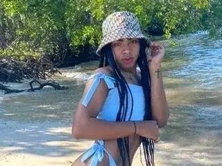 Streamate Free Porn Cam of whitneyt