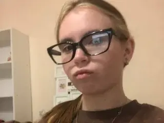 Streamate Adult Webcams of AliceTouch