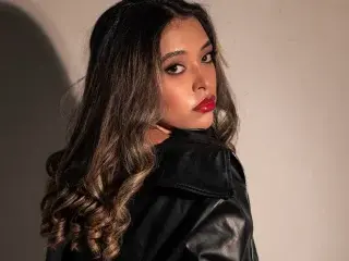 Streamate Best live sex cam show of MiaCasttle