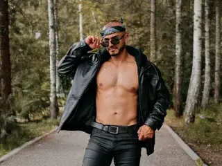 Streamate Live Porn of Magnus_Clark