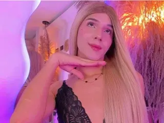 Streamate Live Porn of Hailey_skyy