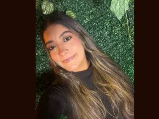 Streamate Sex Cam of ValentinaLugo