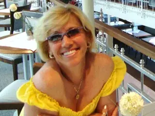 Streamate Watch Live Sex Cams of BlondPrettyLady