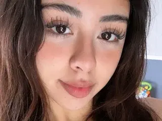 Streamate Private Sex Chat of Arianabaddiewoman