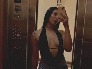 Streamate Live Porn of ElizabetthMacy