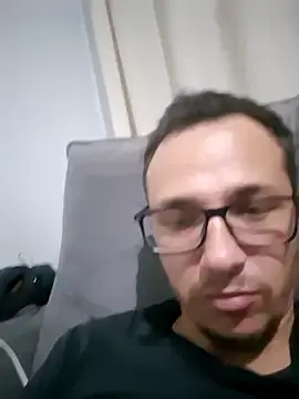 Stripchat Free Live Porn of MXstrip
