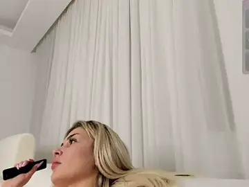 Stripchat Best live sex cam show of lissababe1