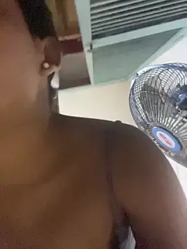 Stripchat Adult Webcam of LeahBar