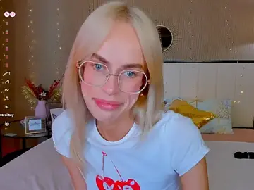 Stripchat Sex Cam of bellatip