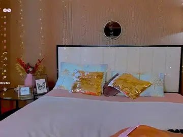 Stripchat Nude Webcam of bellatip