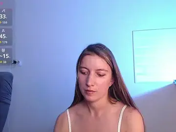 Stripchat Live Sex Cam of Eva_Hailey_