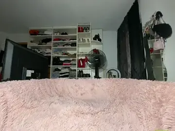 Stripchat Free Live Porn of Tyraride