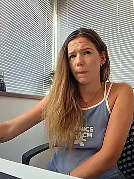 Stripchat Live Sex of lucie_mehott