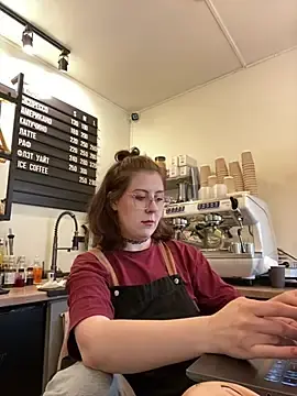 Stripchat Sex Cam of cinnabon_