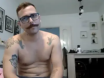 Stripchat Watch Live Sex Cams of yanick931