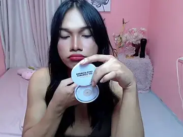 Stripchat Live Sex Cam of Herbielustts