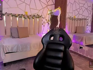 Stripchat Free Porn Cam of Cloee_tay1