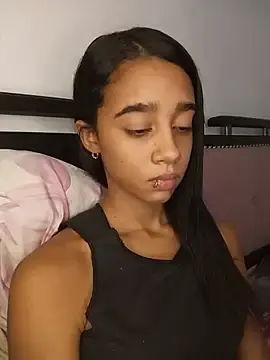Stripchat Sex Cam of Zoe_Sweett18