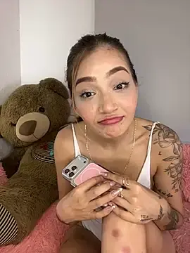 Stripchat Free Porn Cam of La_machi__