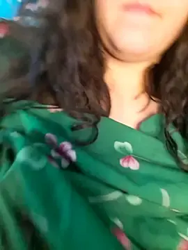 Stripchat Sex Chat of Rozaaaaforyoubigboob
